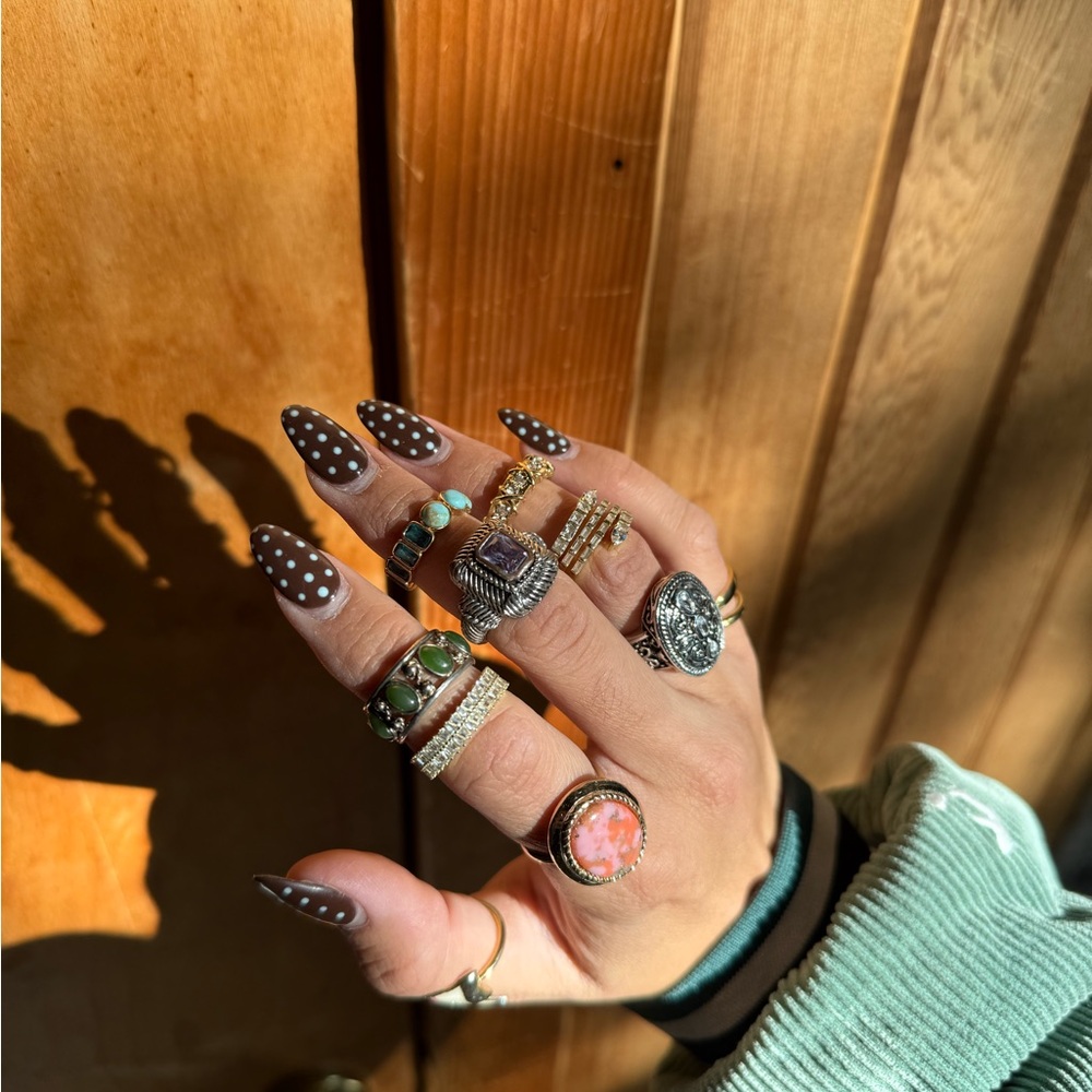 VINTAGE RINGS (SOLD SEPARATELY) - Picture 3 of 5